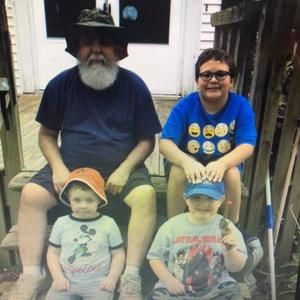 Meet your Posher, Sam